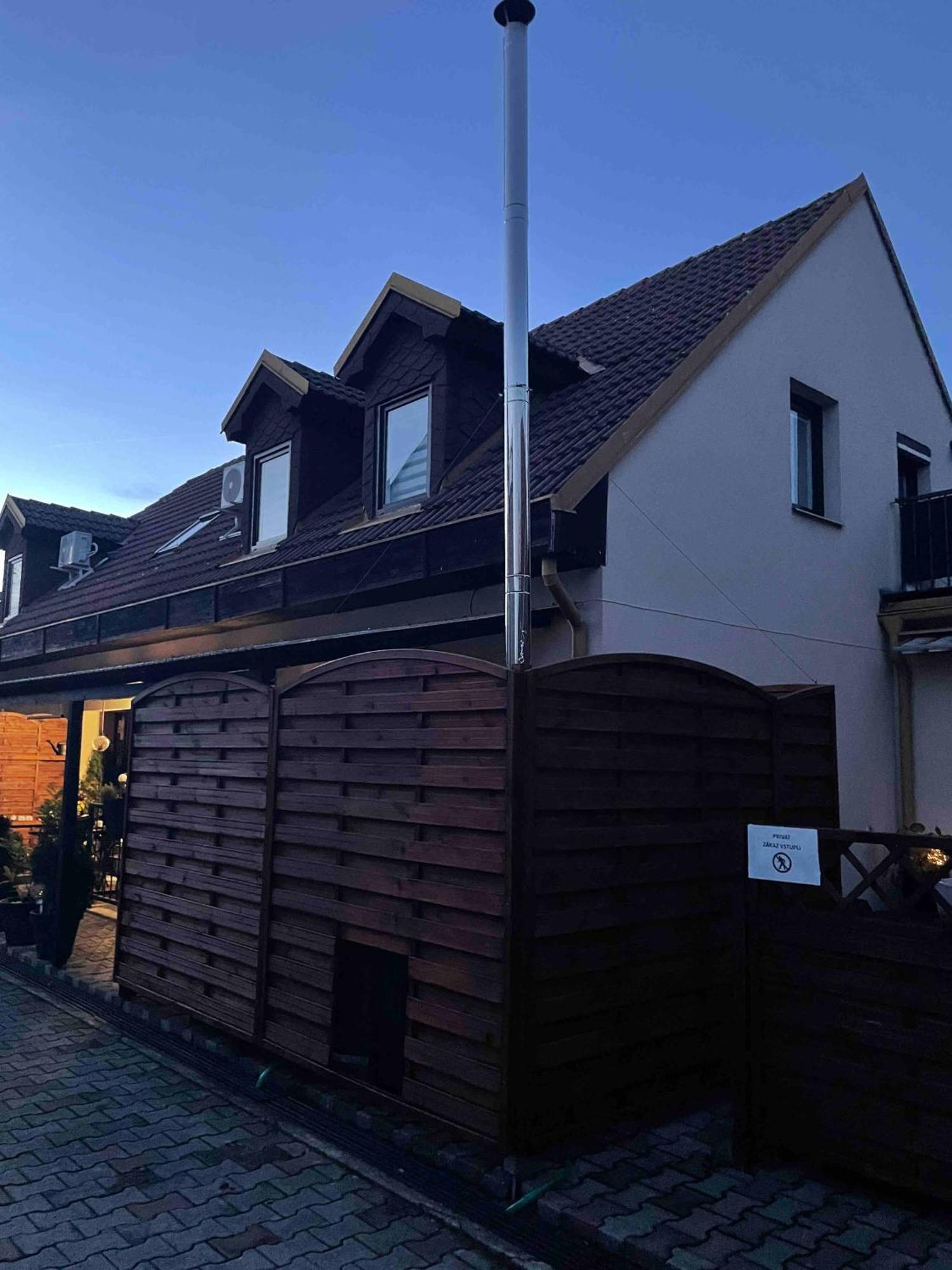 Ubytování U Synagogy Dobříš Exterior foto